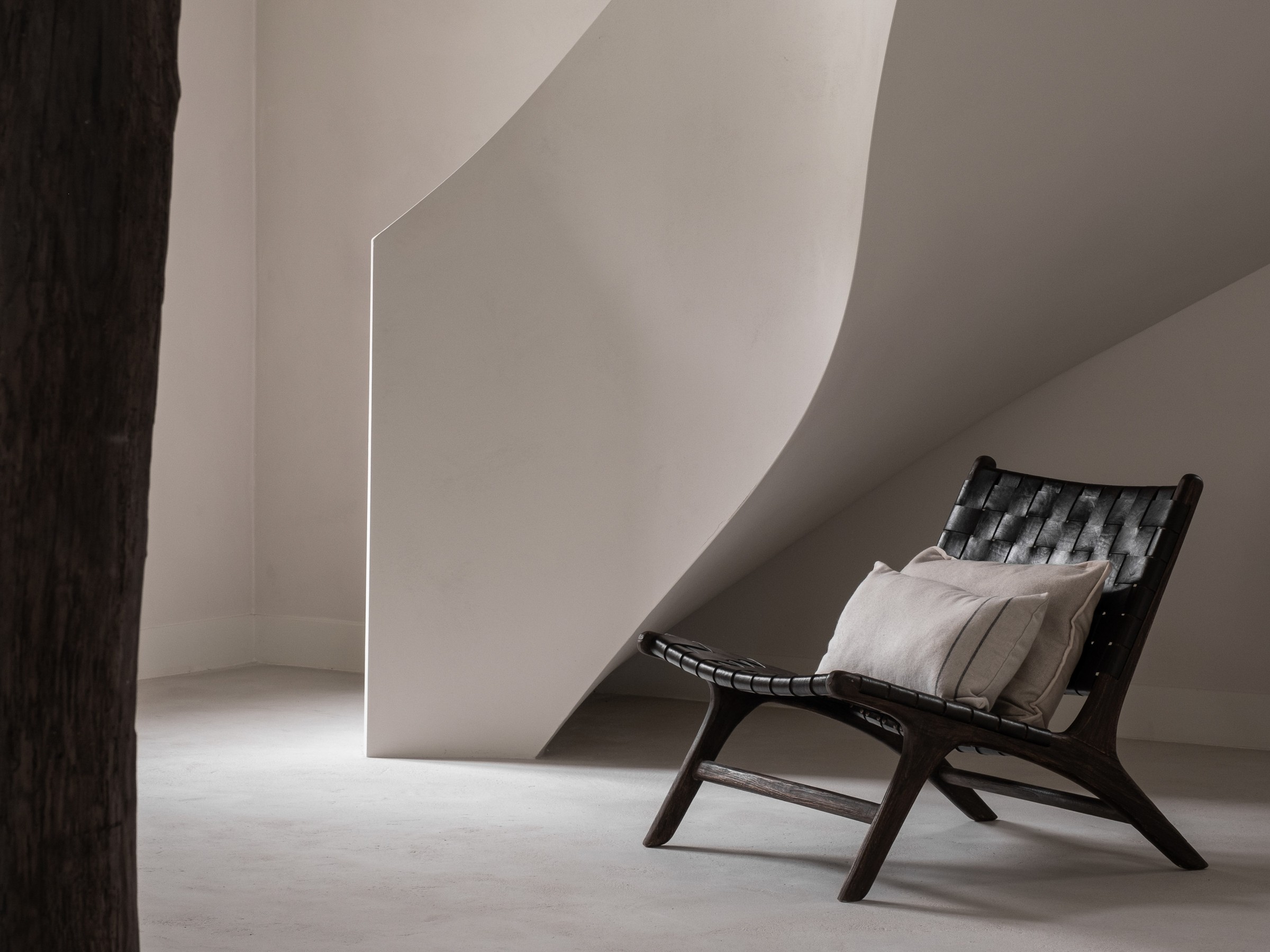 Woning VV — Sculpturaal interieur in een hedendaagse villa